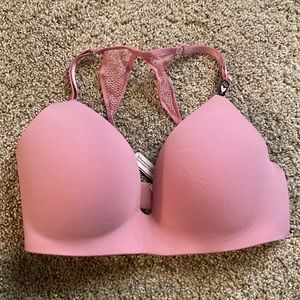 Victoria Secret 32D